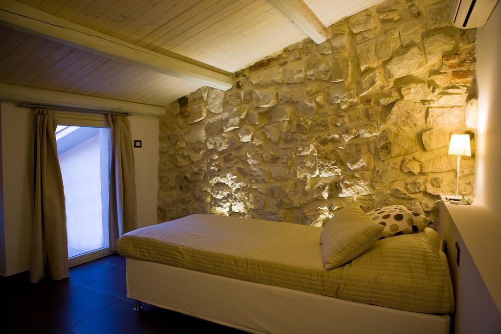 Bed and Breakfast A Mo Casa Comiso Exterior foto